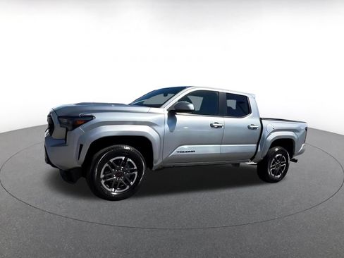 Used 2024 Toyota Tacoma TRD Sport RWD image 8
