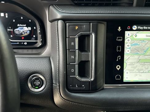 Used 2022 GMC Yukon XL Denali w/ Denali Premium Package AWD/4WD image 28