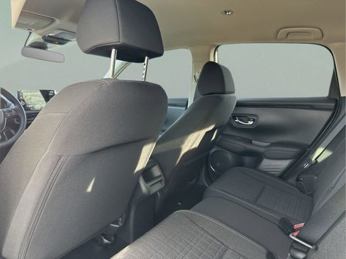 Certified 2026 Honda HR-V LX image 17