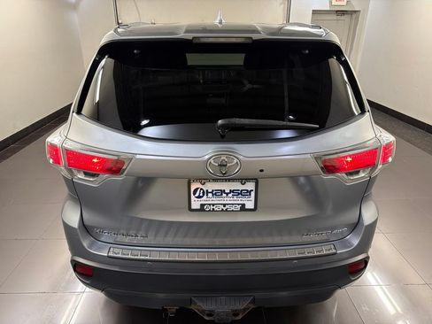Used 2015 Toyota Highlander Limited AWD/4WD image 5