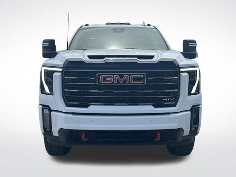 Used 2024 GMC Sierra 2500 AT4 w/ Max Trailering Package AWD/4WD image 10