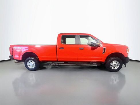 Used 2020 Ford F250 XL w/ Power Equipment Group AWD/4WD image 8