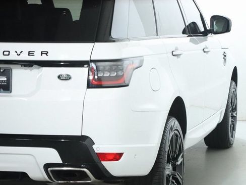 Used 2020 Land Rover Range Rover Sport HST AWD/4WD image 8