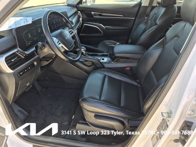 Certified 2024 Kia Telluride LX FWD image 17