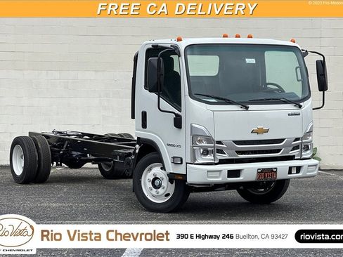 New 2025 Chevrolet Low Cab Forward 5500XG image 1