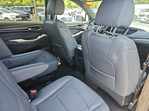 Used 2023 Buick Enclave Essence w/ Experience Buick Package FWD image 11
