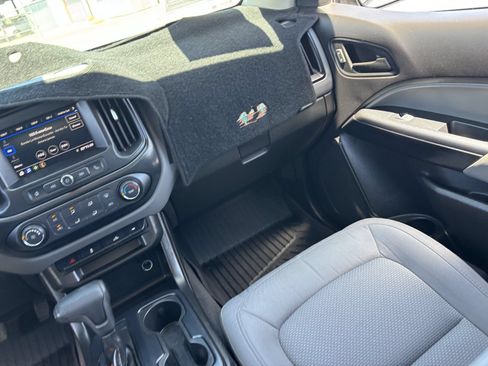 Used 2021 Chevrolet Colorado W/T w/ Custom Special Edition RWD image 17