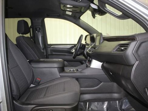 Used 2024 Chevrolet Suburban LS w/ Max Trailering Package AWD/4WD image 22