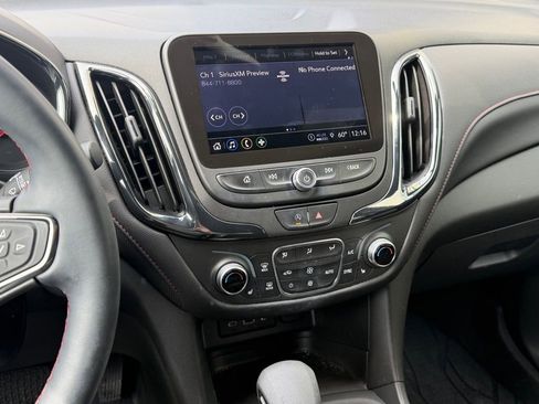 Used 2023 Chevrolet Equinox RS image 8