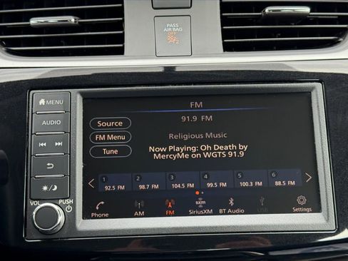 Used 2019 Nissan Sentra SV w/ Special Edition Package image 12