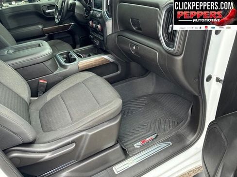 Used 2021 Chevrolet Silverado 1500 RST AWD/4WD image 17