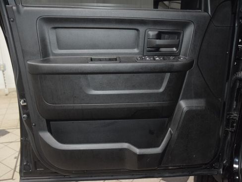 Used 2024 RAM 4500 Tradesman w/ Convenience Group AWD/4WD image 40