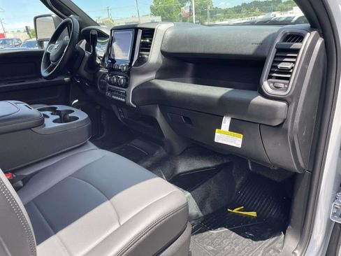 New 2026 RAM 5500 Tradesman w/ Chrome Appearance Group AWD/4WD image 14