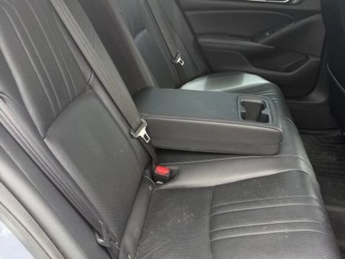 Certified 2022 Honda Accord Touring image 9