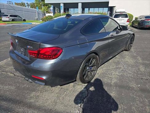 Used 2018 BMW M4 Coupe image 4