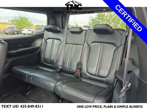 Used 2022 Jeep Wagoneer Series III w/ Premium Group I image 12