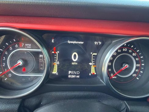 Used 2021 Jeep Wrangler Unlimited Rubicon AWD/4WD image 23