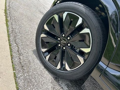 New 2025 Chevrolet Blazer EV RS image 69