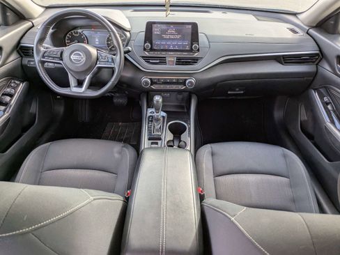 Used 2021 Nissan Altima 2.5 SV w/ SV Premium Package image 19