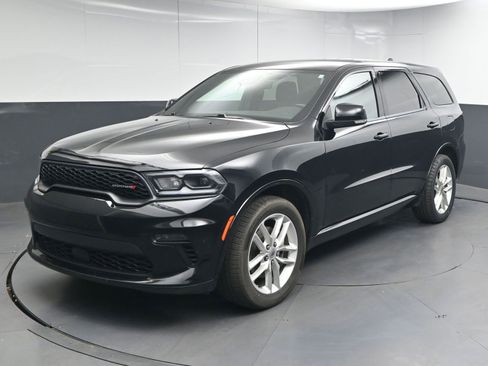 Used 2022 Dodge Durango GT image 3
