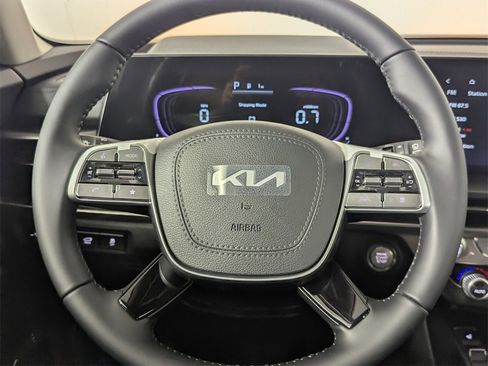 New 2025 Kia Telluride S image 17