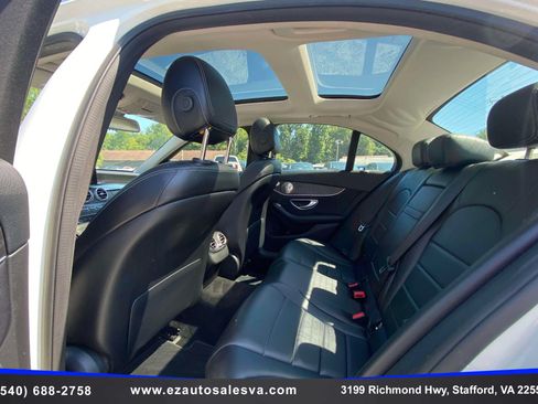 Used 2017 Mercedes-Benz C 300 4MATIC Sedan image 14