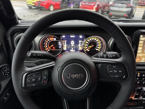 Used 2023 Jeep Wrangler Unlimited Willys w/ Xtreme Recon 35" Tire Package image 22