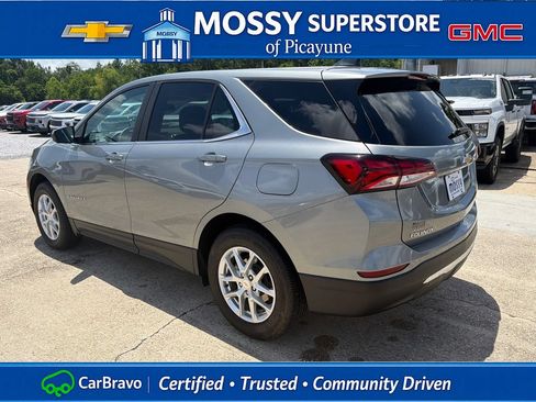 Certified 2023 Chevrolet Equinox LT AWD/4WD image 4