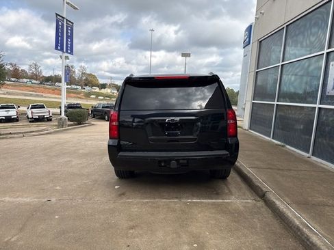 Used 2019 Chevrolet Tahoe LT image 6