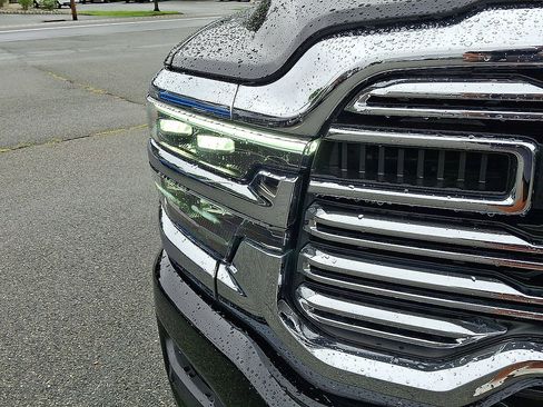 Used 2025 RAM 3500 Limited w/ Towing Technology Group AWD/4WD image 28