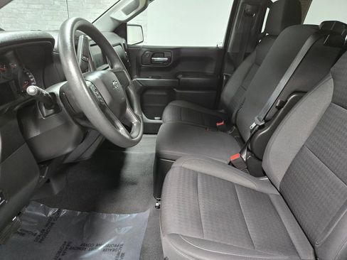 Used 2022 Chevrolet Silverado 1500 Custom Trail Boss AWD/4WD image 9