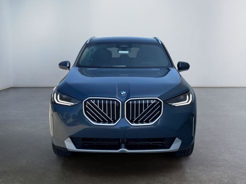 Used 2025 BMW X3 xDrive30i w/ Premium Package image 8