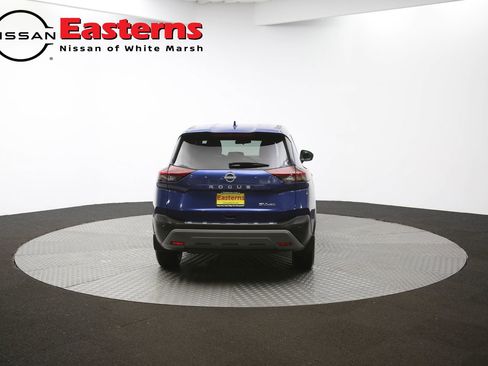 Used 2022 Nissan Rogue SV image 54