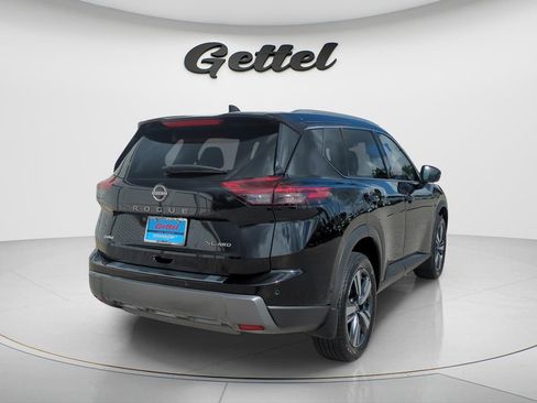 Certified 2024 Nissan Rogue SL AWD/4WD image 5