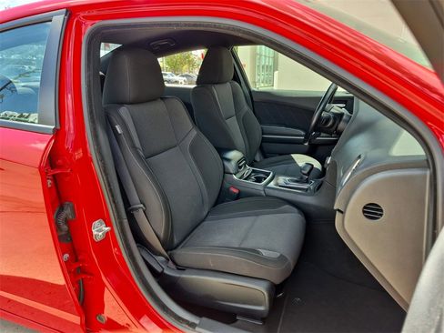 Used 2022 Dodge Charger SXT image 23