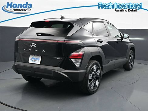 Used 2025 Hyundai Kona SEL AWD/4WD image 10