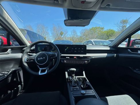 Used 2025 Kia K5 LXS image 32
