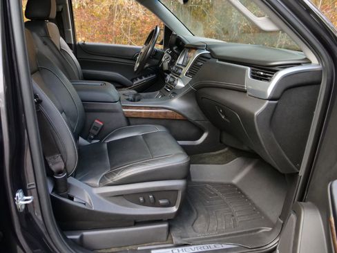 Used 2018 Chevrolet Tahoe LT image 44