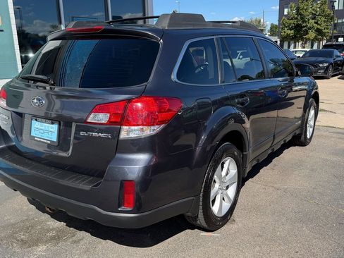 Used 2013 Subaru Outback 2.5i Premium w/ Popular Pkg 1B AWD/4WD image 2