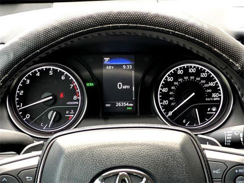 Certified 2024 Toyota Camry SE w/ Convenience Package image 23