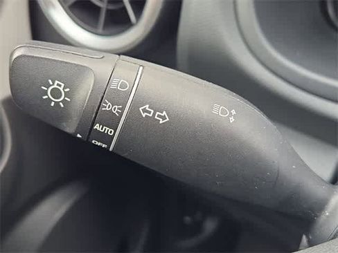 Used 2023 Hyundai Kona SEL image 26