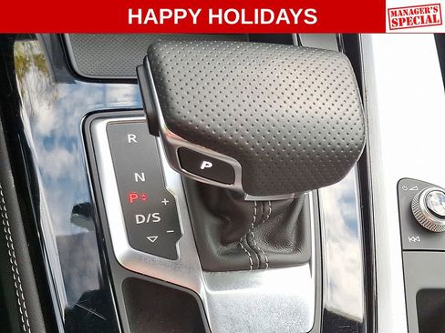 Used 2022 Audi A4 2.0T Premium Plus w/ Premium Plus Package image 16