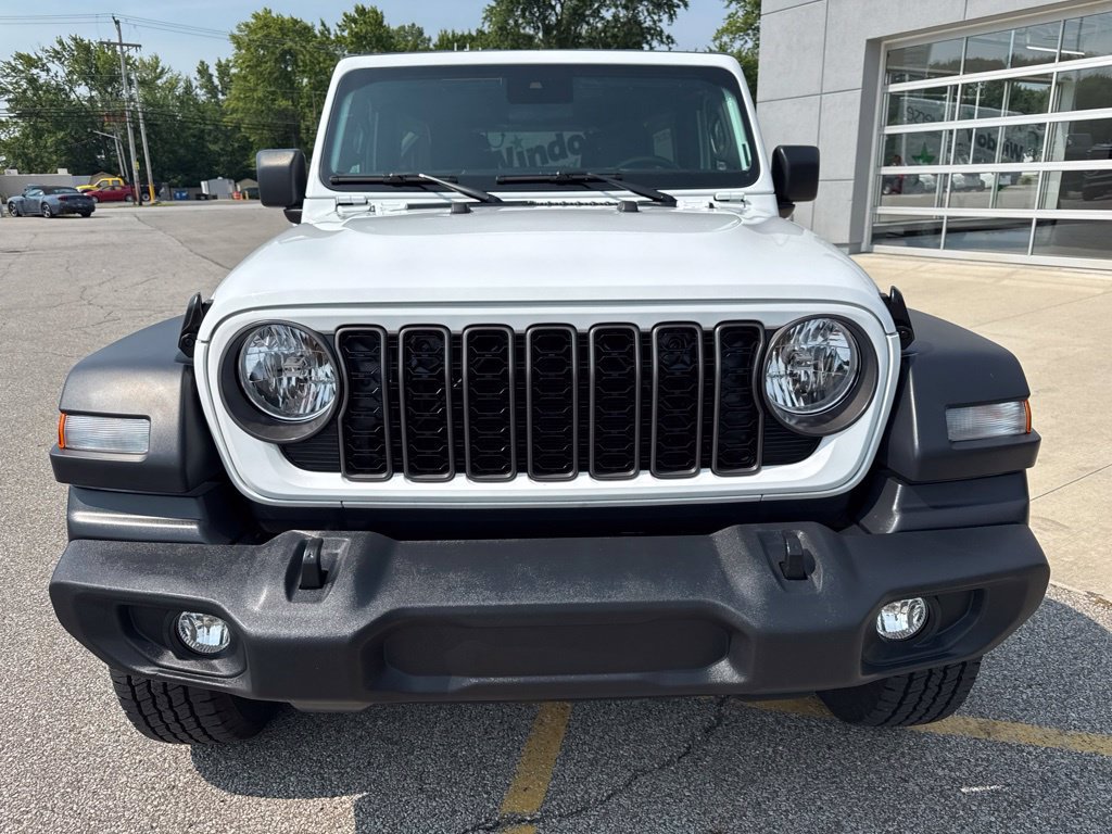 Used 2024 Jeep Wrangler Unlimited Sport AWD/4WD image 15