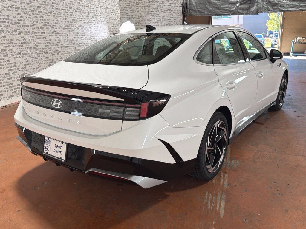 New 2027 Hyundai Sonata SEL FWD image 7