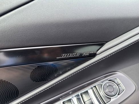 New 2025 Chevrolet Corvette E-Ray image 17