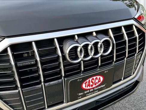 Used 2025 Audi Q3 2.0T Premium w/ Convenience Package AWD/4WD image 33
