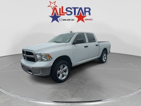 Used 2021 RAM 1500 Tradesman w/ Tradesman SXT Package RWD image 3