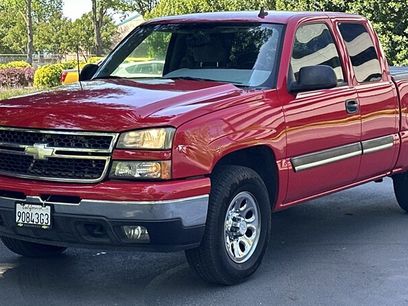 Used 2006 Chevrolet Silverado 1500 LT w/ Onstar Plus Package