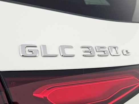 New 2025 Mercedes-Benz GLC 350e 4MATIC image 12