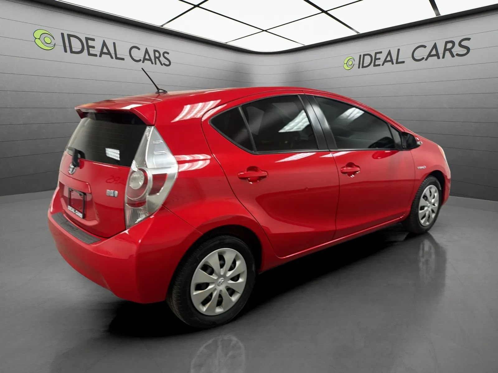 Used 2012 Toyota Prius C Two FWD image 5